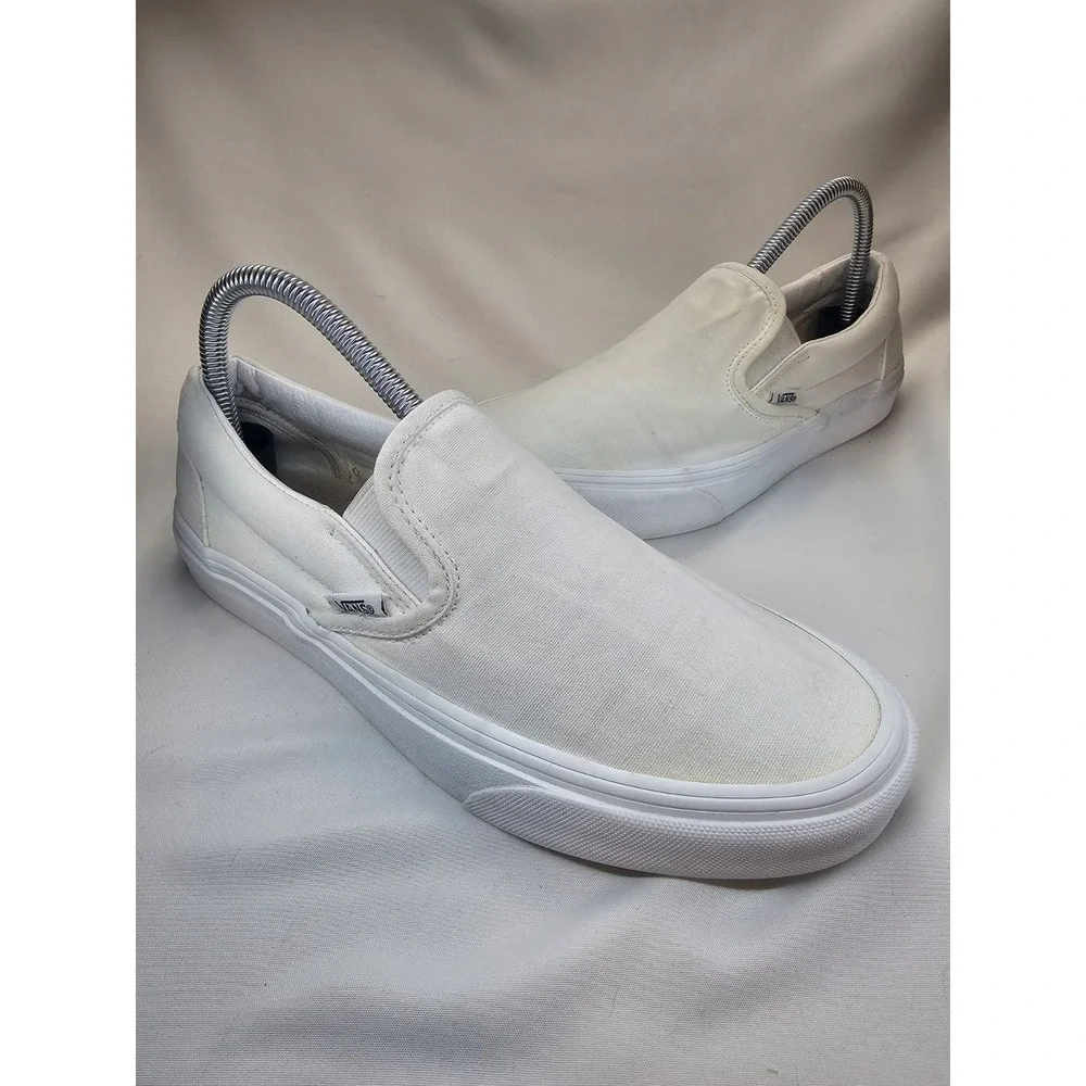 Vans Classic Slip On White Canvas Skate Shoes Mens 7 Womens 8.5 Low Top Sneakers